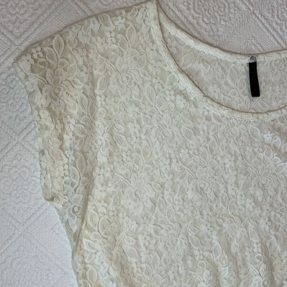 💥💥Nue Options Medium White Lacy Blouse - Picture 7 of 13